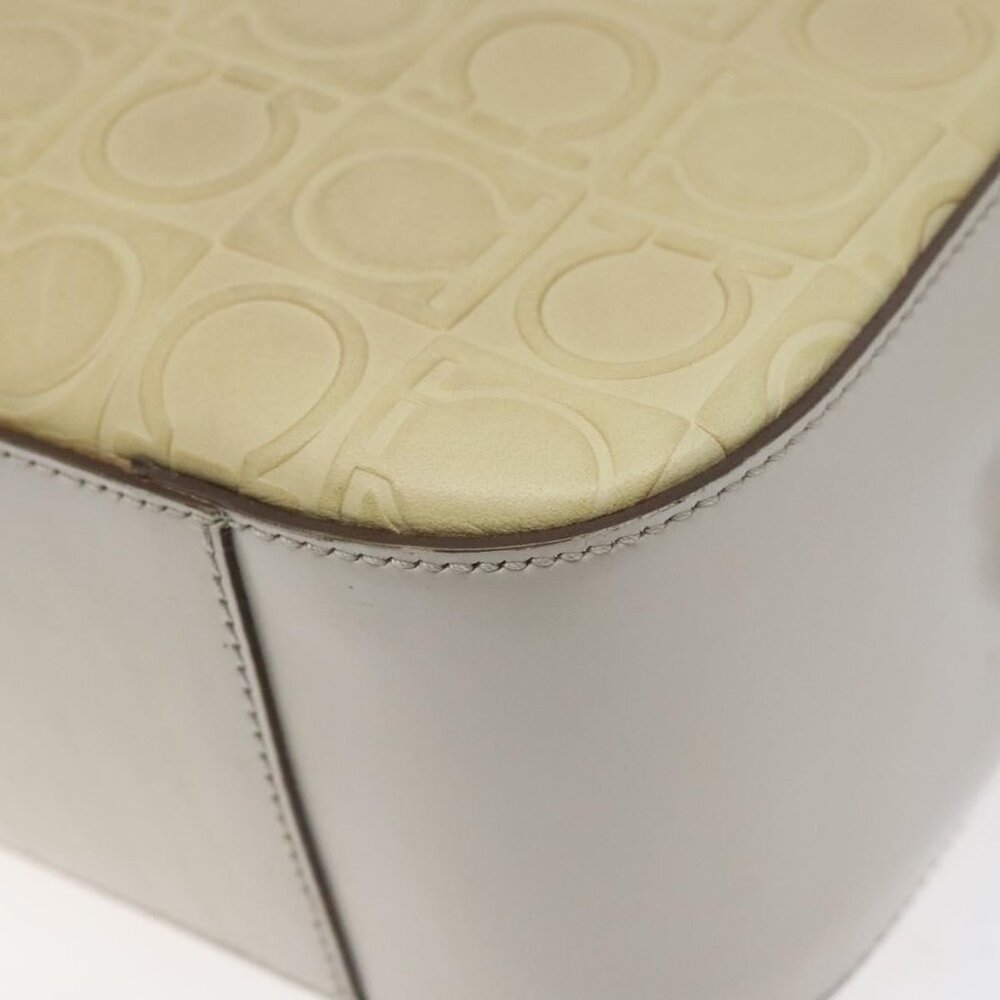 Authentic Salvatore Ferragamo Shoulder Bag Leather Beige - Picture 8 of 16